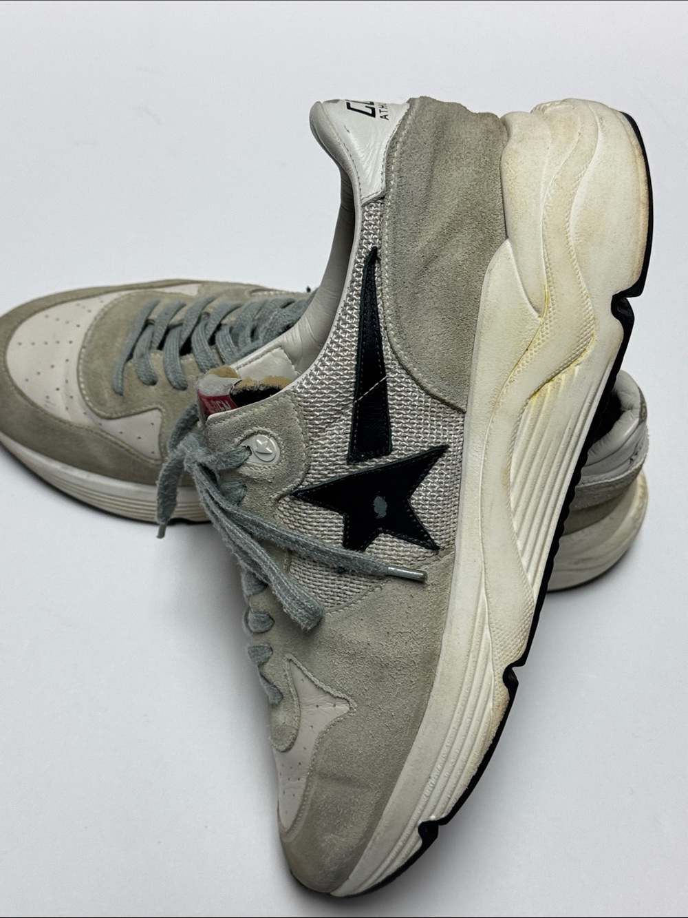 Golden Goose Men’s Running Star Sneakers - Picture 3 of 10
